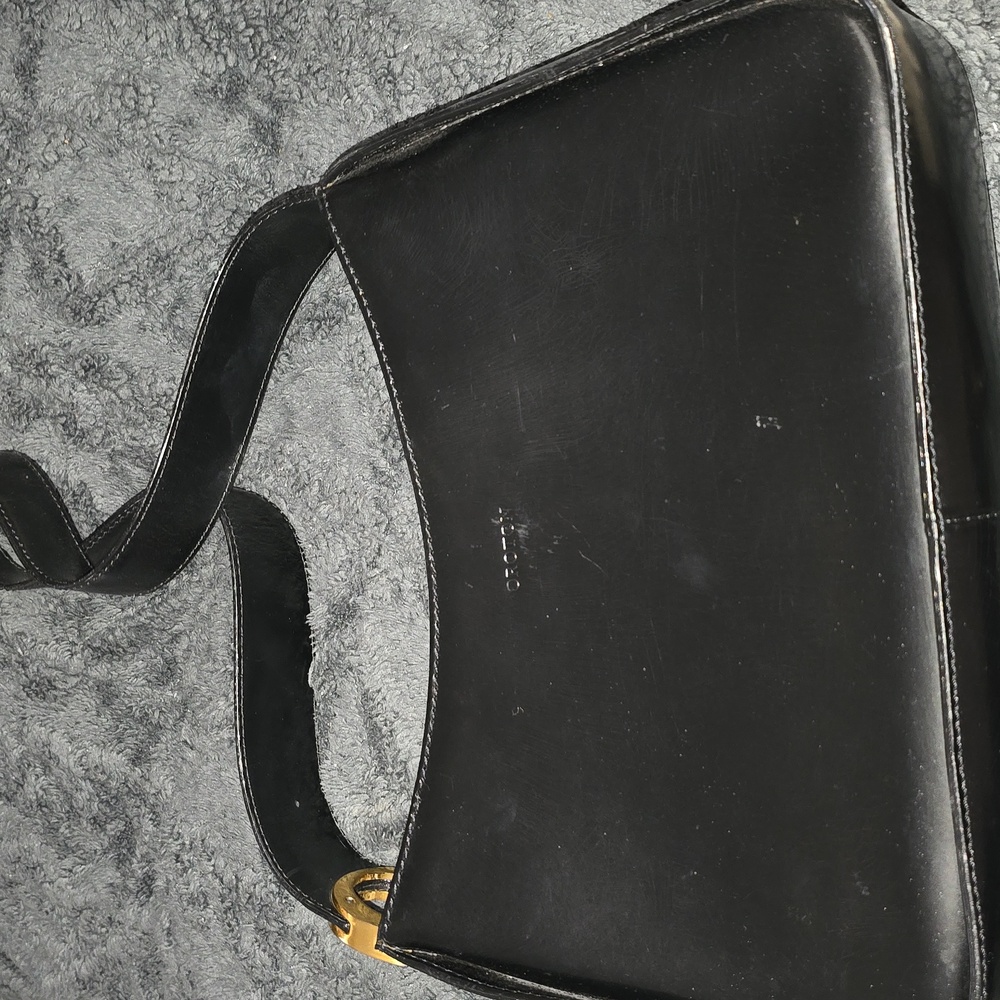 Oroton Midnight Black Leather Purse 10x7x2 Inches Purse 11.5 Inch Strap